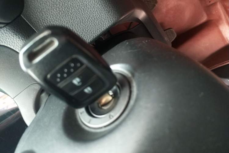 Used Honda Vezel 2017 1.5L manual two-wheel drive Comfort trim level
