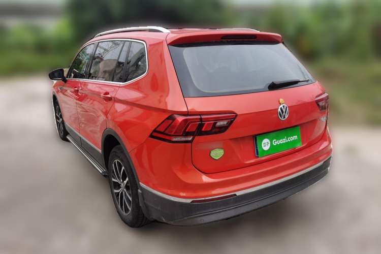 Used Volkswagen Tiguan L 2017 330TSI Automatic Two-Wheel Drive Luxury Edition