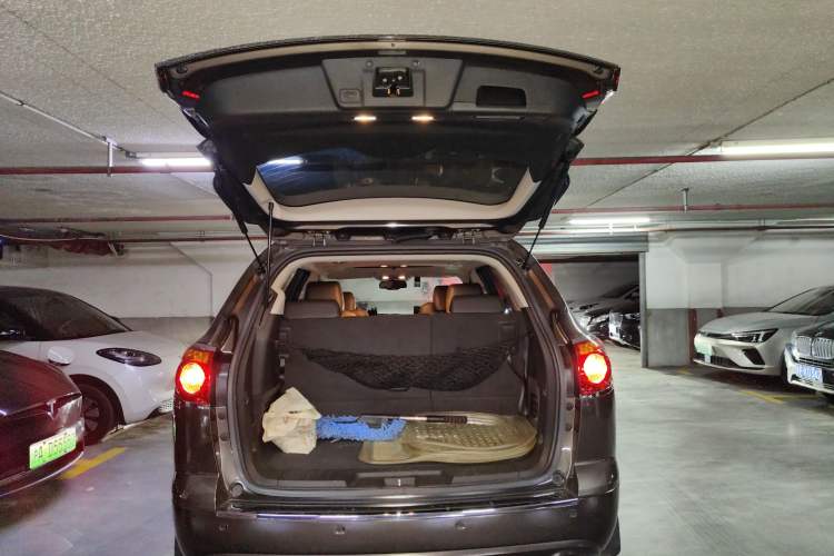 Used Buick Enclave 2010 3.6L Elite Edition