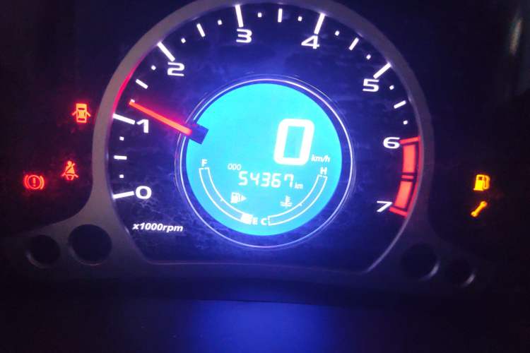 Used CHANGAN Benni 2014 1.4L Manual Sunroof Model
