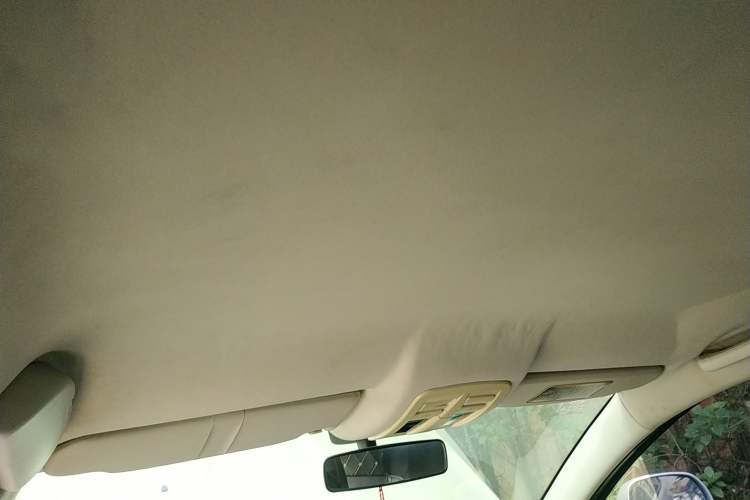 Used Dongfeng Aeolus S30 2011 1.6L Automatic Zunya Model
