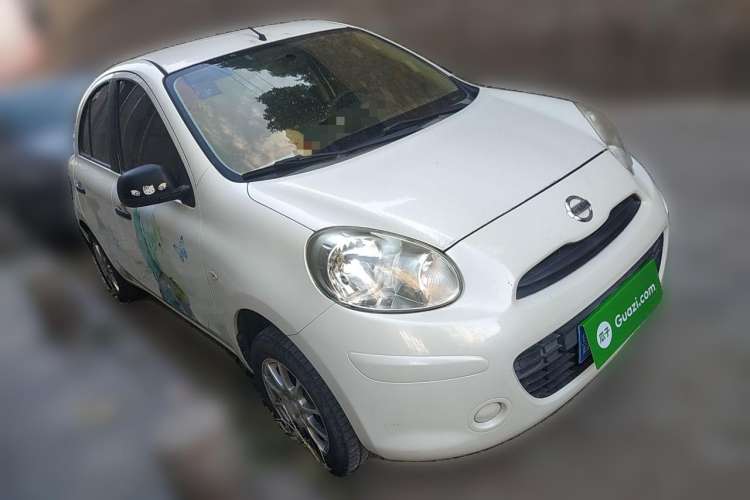 Used Nissan March 2015 1.5L Automatic Easy Edition
