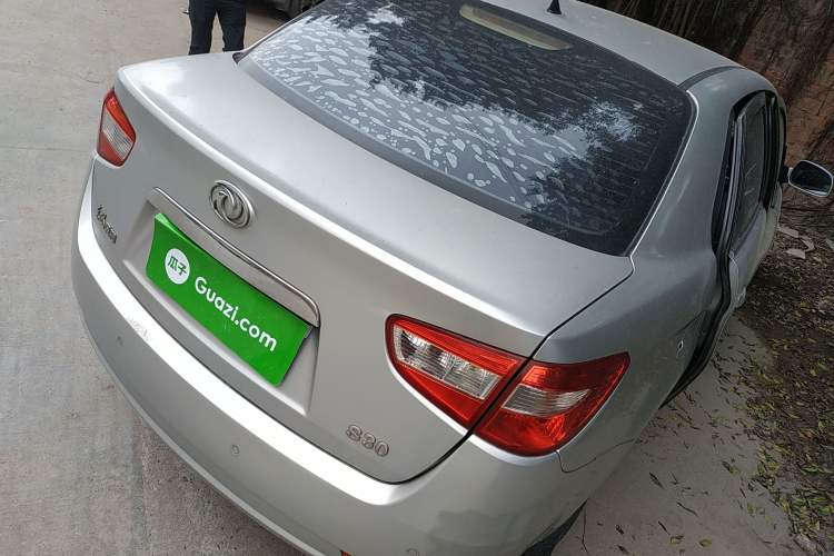 Used Dongfeng Aeolus S30 2011 1.6L Automatic Zunya Model
