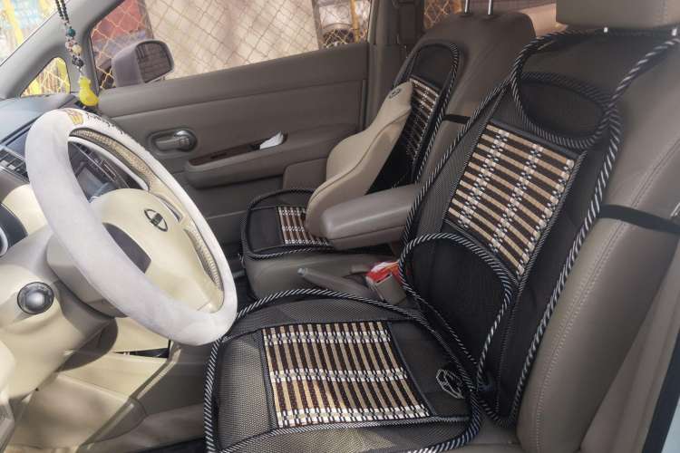 Used Nissan Tiida Sedan 2008 1.6L Automatic Smart Version Left Front Seat