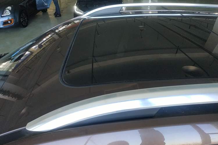 Used Roewe RX5 2016 20T Two-Wheel Drive Manual Flagship Edition
