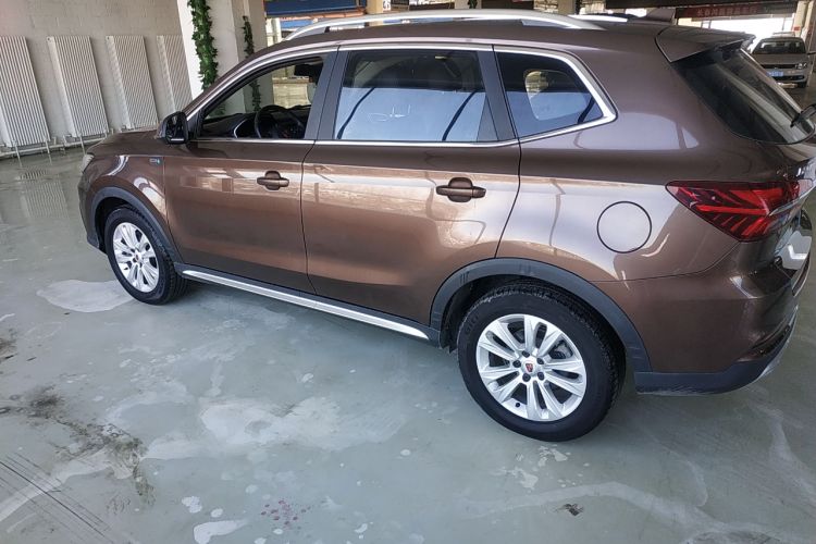 Used Roewe RX5 2016 20T Two-Wheel Drive Manual Flagship Edition

