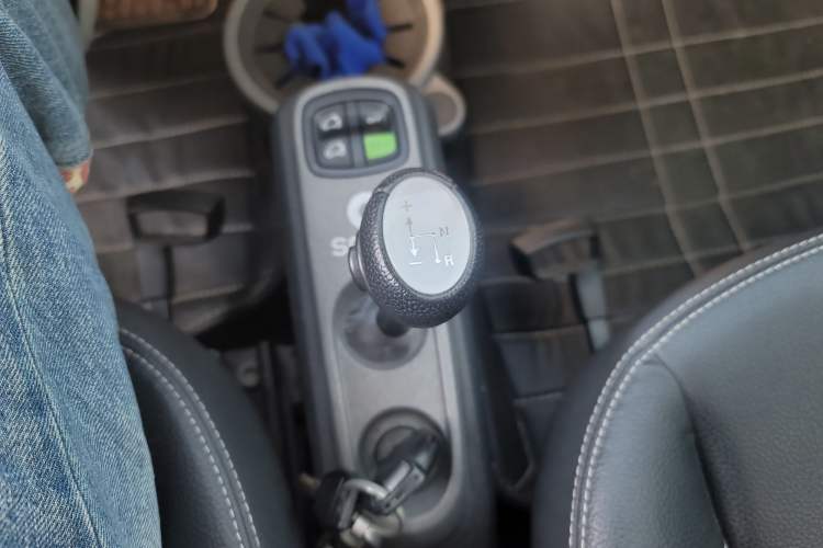 Used smart fortwo 2014 1.0 MHD Convertible City Lightwave Passion Edition
