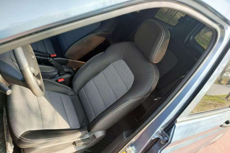 Used Wuling Hongguang PLUS 2020 1.5L Manual Standard Edition 5 Seats
