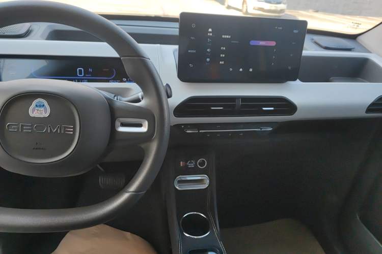 Used Geely Auto Panda Classic 2023 Panda Mini 200km Endurance Bear