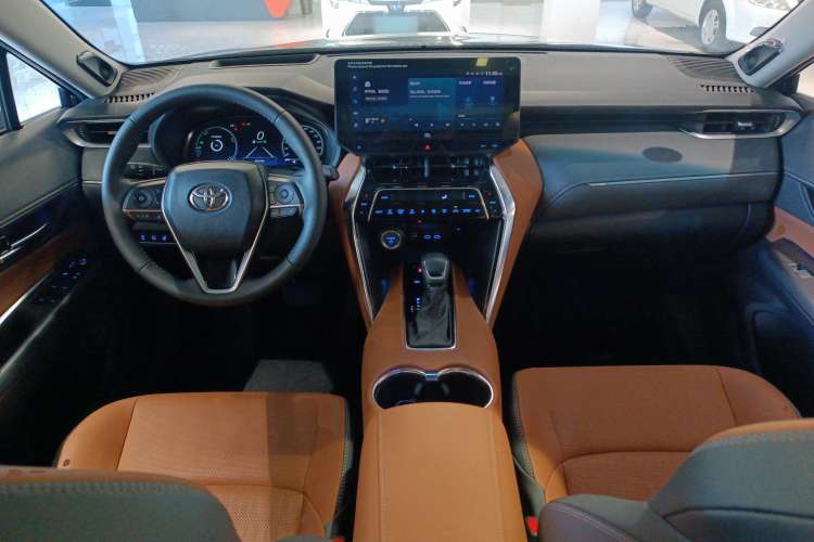 Used Toyota Venza 2022 Dual-Engine 2.5L CVT Four-Wheel Drive Supreme Edition
