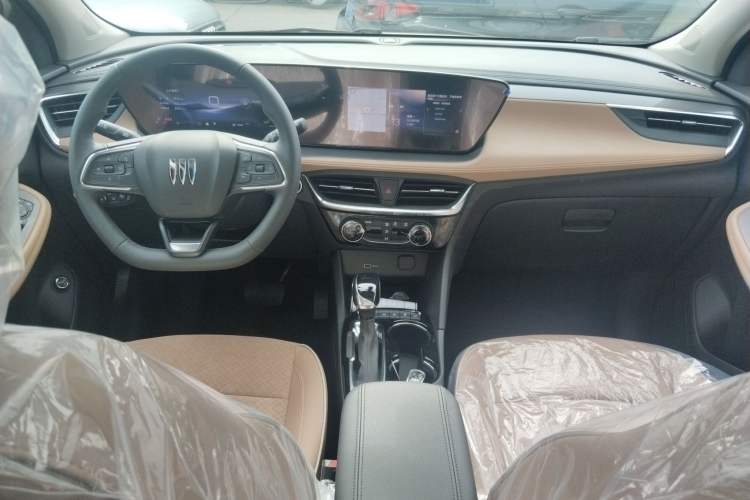 Used Buick Encore PLUS 2023 Smart Fun Edition