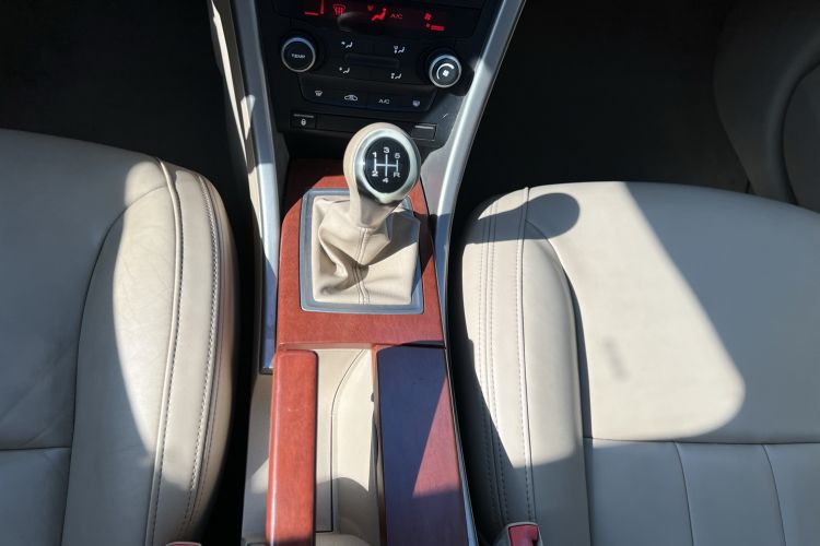 Used Roewe 550 2012 550 1.8L Manual Value Edition