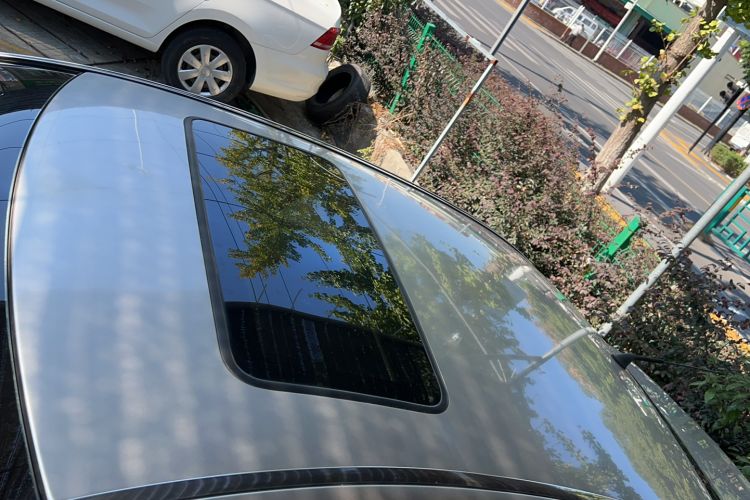 Used Roewe 550 2012 550 1.8L Manual Value Edition