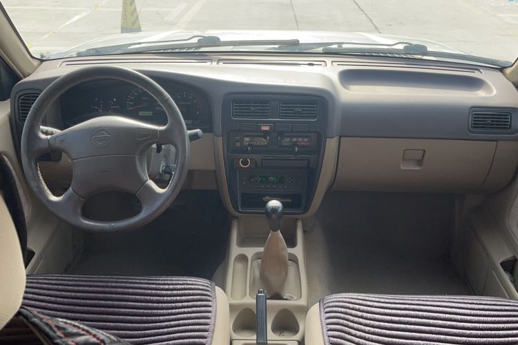 Used Dongfeng Ruichi 2013 2.4L Gasoline Two-Wheel Drive Standard Version ZG24