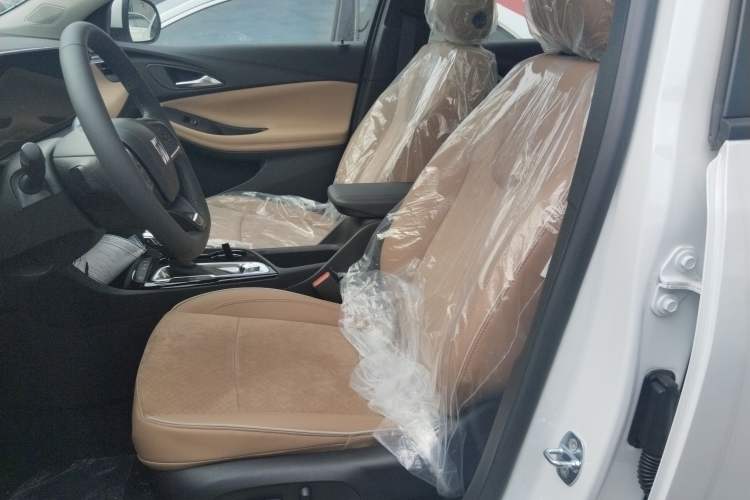 Used Buick Encore PLUS 2023 Smart Fun Edition