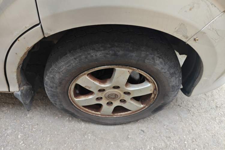 Used Foton MP-X E 2010 2.4L Wealthy Express Comfort Edition M240SL-4G64
