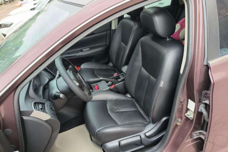 Used Nissan Sylphy 2016 1.6 XL CVT Luxury Edition Left Front Seat