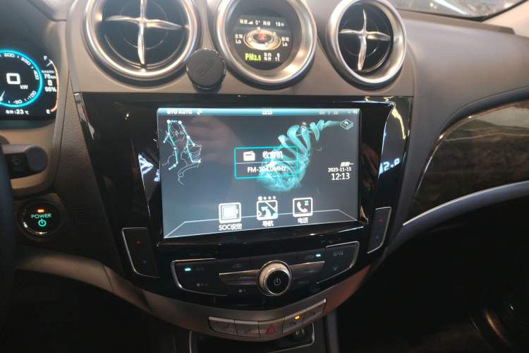 Used BYD Tang New Energy 2015 2.0T Four-Wheel-Drive Flagship Model