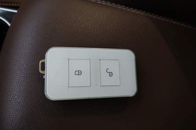 Used BYD Tang New Energy 2015 2.0T Four-Wheel-Drive Flagship Model