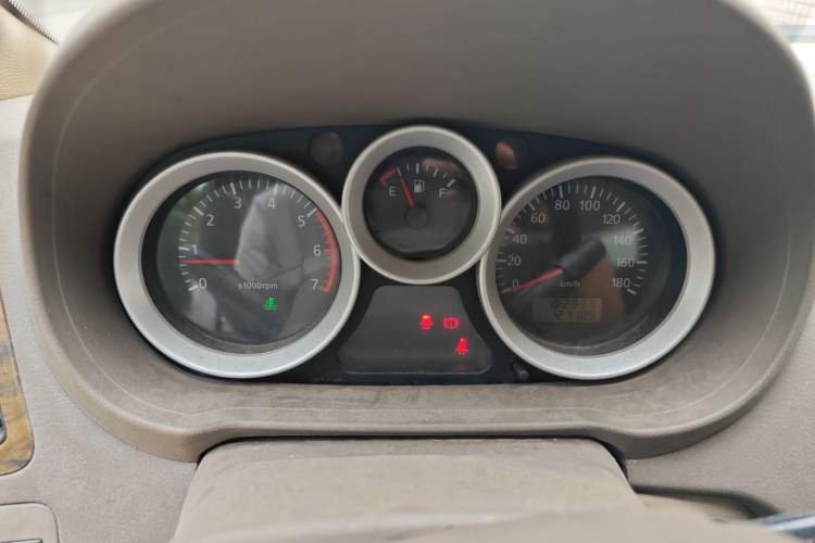 Used Foton MP-X E 2010 2.4L Wealthy Express Comfort Edition M240SL-4G64
