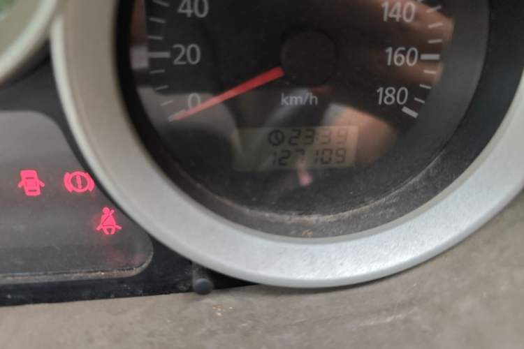 Used Foton MP-X E 2010 2.4L Wealthy Express Comfort Edition M240SL-4G64
