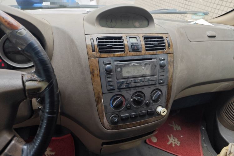 Used Foton MP-X E 2010 2.4L Wealthy Express Comfort Edition M240SL-4G64
