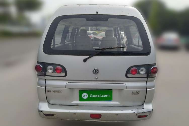 Used FORTHING Lingzhi 2011 Q3 2.0L 7-Seater Long-Wheelbase Entrepreneur Edition
