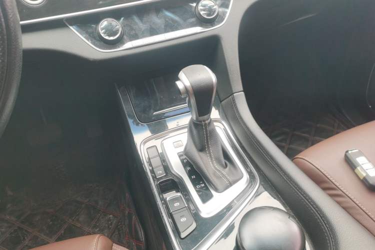 Used Baojun 560 2017 1.5T DCT Flagship Model
