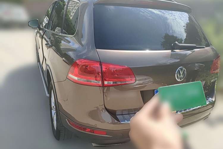 Used Volkswagen Touareg 2011 3.0 TSI High-End Version