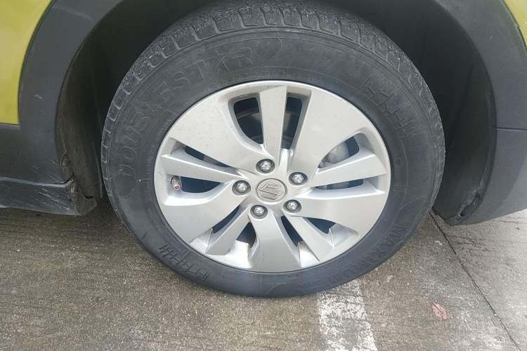 Used Suzuki S-Cross 2014 1.6L Manual Two-Wheel Drive Elite Model