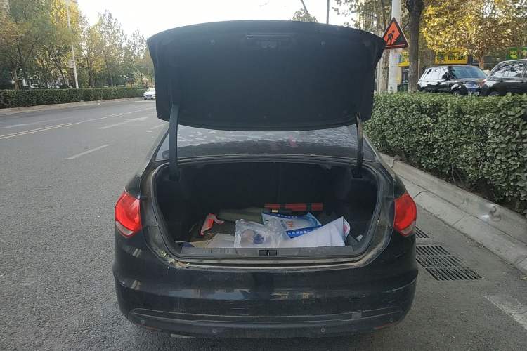 Used Citroen C4L 2013 1.8L Manual Jingxiang Edition
