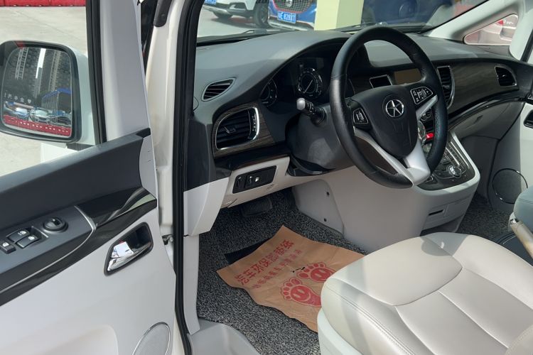 Used JAC Refine M5 2013 2.0T Gasoline Automatic Business Edition