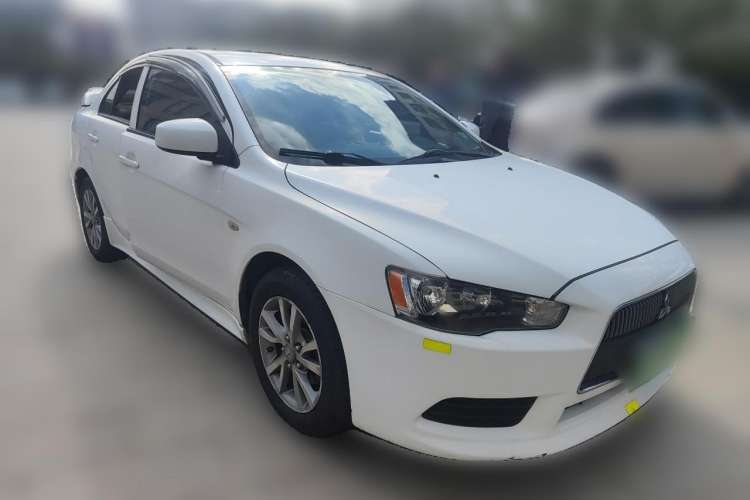 Used Mitsubishi Lancer EX 2013 Fashion Edition 1.8L Manual Comfort Version
