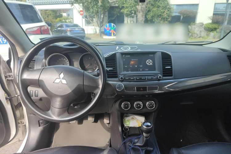 Used Mitsubishi Lancer EX 2013 Fashion Edition 1.8L Manual Comfort Version
