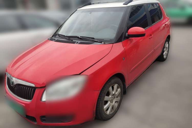 Used Skoda Fabia 2009 1.6L Automatic Crystal Edition