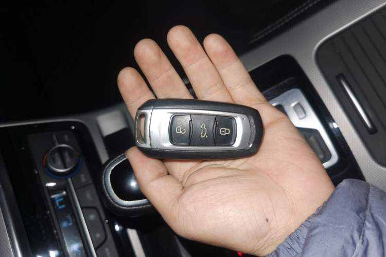 Used Geely Auto Emgrand GL 2019 1.4T CVT Elite Smart Edition
