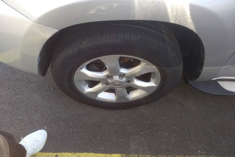 Used Toyota RAV4 2011 2.0L Manual Classic Edition