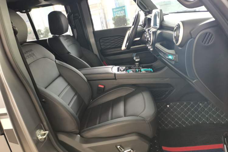 Used BAIC Off-Road BJ40 2022 2.0T Automatic Four-Wheel Drive Ring of the Tower Champion Edition
