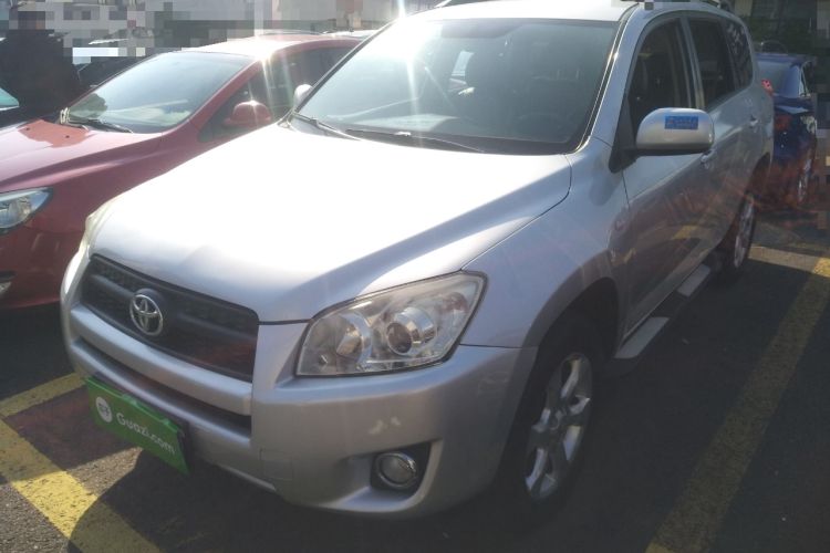 Used Toyota RAV4 2011 2.0L Manual Classic Edition