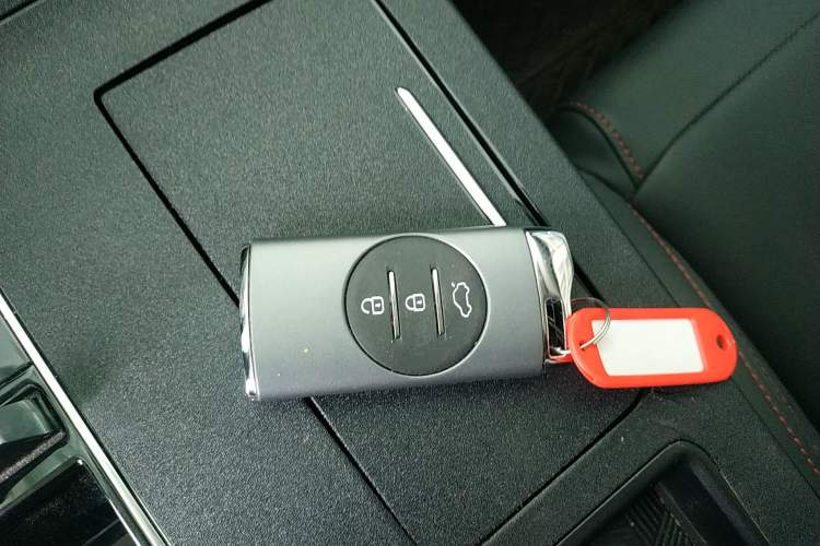 Used EXEED Zhuifeng 2022 Chasing the Waves Edition 1.5T CVT Good Things Peanut Edition