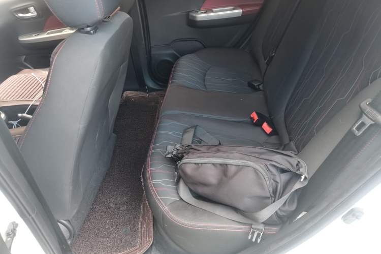 Used Changan Benni EV 2017 Pure Electric 210 km Fashion Edition
