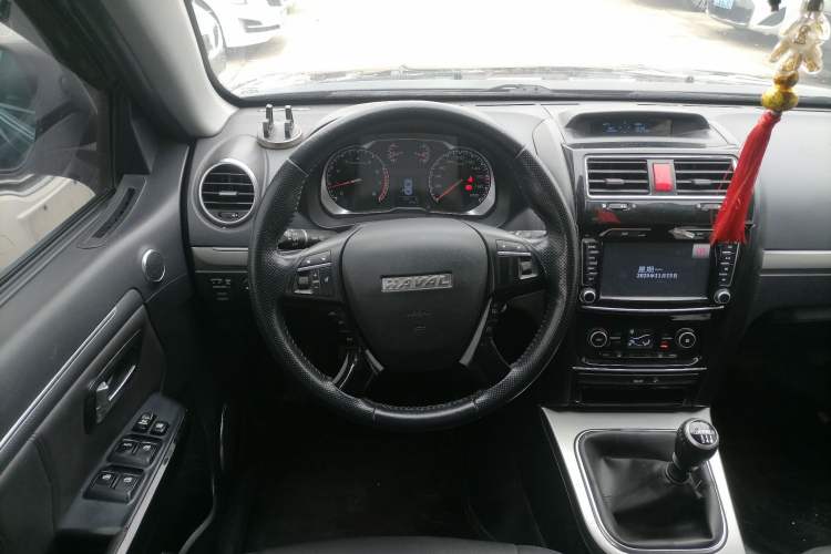 Used Haval H5 Classic 2016 Classic Edition 2.0T Manual Two-Wheel Drive Elite Model
