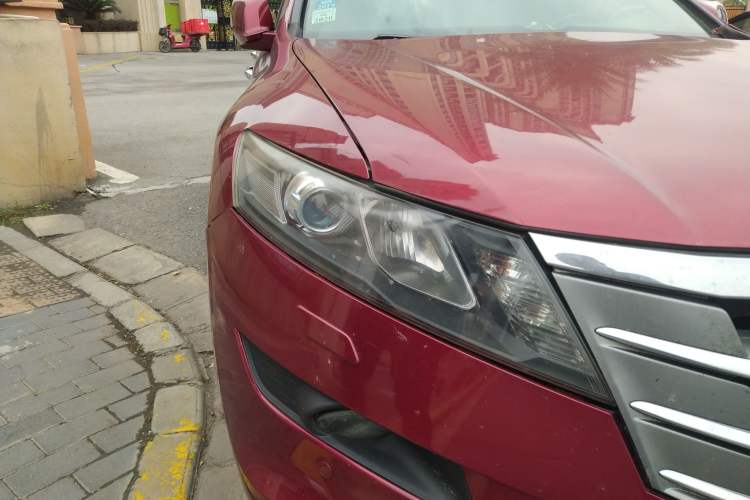 Used Honda Crosstour 2012 2.4L Luxury Edition
