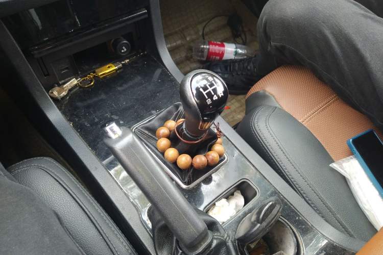 Used Yema T70 2015 1.8L Manual Luxury Model
