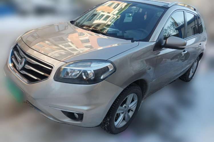 Used Renault Koleos 2013 2.5L Two-Wheel-Drive Urban Edition