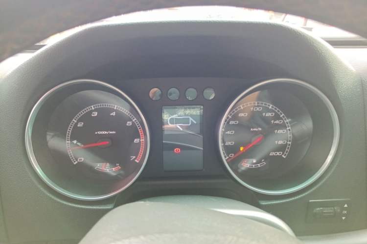 Used BAIC Off-Road BJ40 2016 40L 2.3T Automatic All-Wheel Drive Premium Edition
