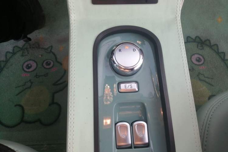 Used CHANGAN Lumin 2022 210km Sweet Edition
