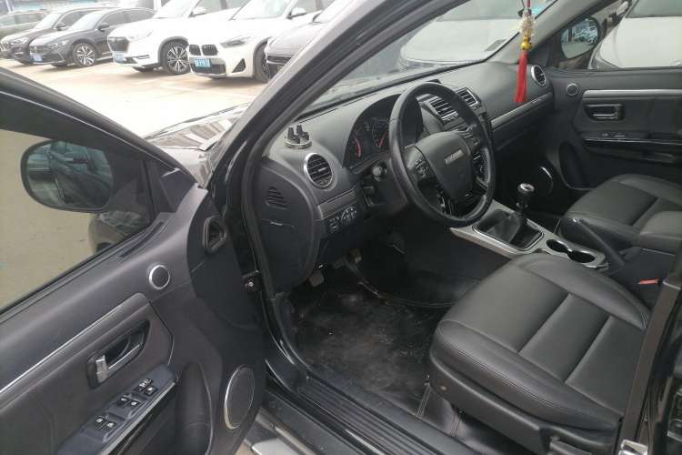 Used Haval H5 Classic 2016 Classic Edition 2.0T Manual Two-Wheel Drive Elite Model
