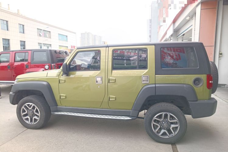 Used BAIC Off-Road BJ40 2016 40L 2.3T Automatic All-Wheel Drive Premium Edition
