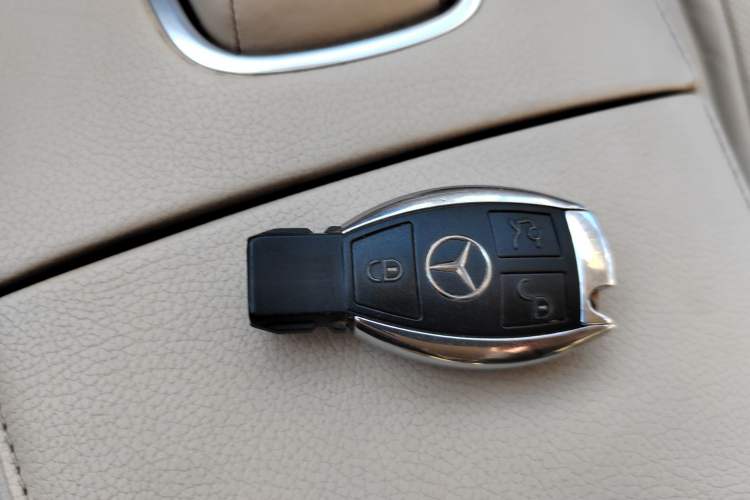 Used Mercedes-Benz S-Class 2014 S 400 L HYBRID
